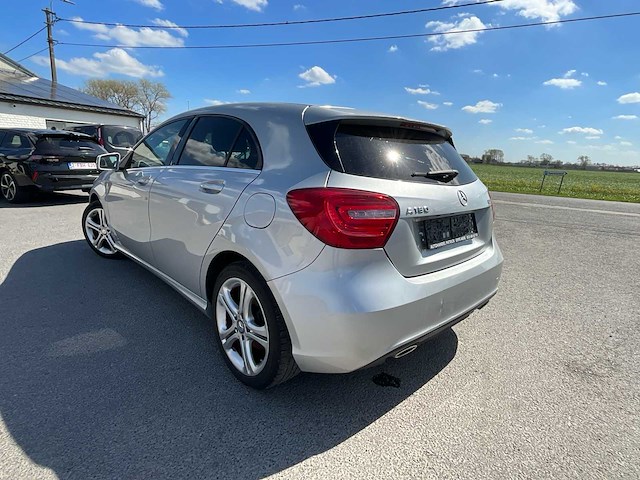 2015 mercedes-benz a180 cdi 245g mercedes benzine - afbeelding 34 van  40