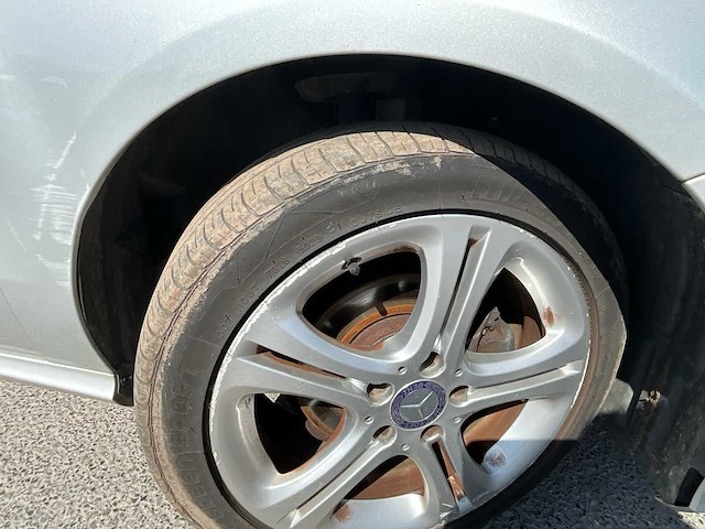 2015 mercedes-benz a180 cdi 245g mercedes benzine - afbeelding 12 van  33