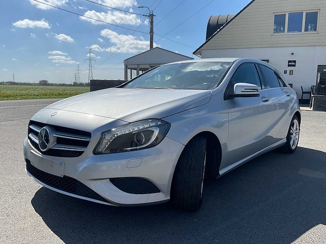 2015 mercedes-benz a180 cdi 245g mercedes benzine - afbeelding 12 van  40