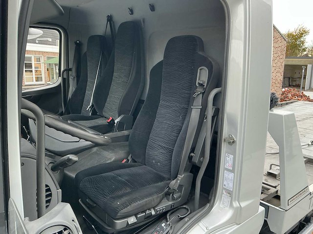 2015 mercedes-benz atego vrachtwagen takelwagen - afbeelding 17 van  34