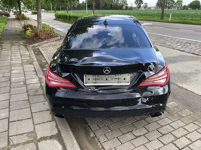 2015 mercedes-benz cla 200 (amg pack) personenauto - afbeelding 13 van  18