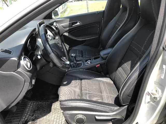 2015 mercedes-benz cla 220 cdi auto - afbeelding 15 van  19