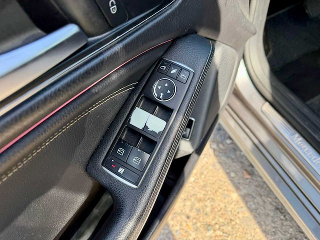 2015 mercedes cla200 amg personenauto - afbeelding 4 van  24