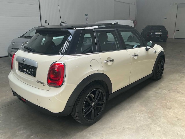 2015 mini cooper d personenauto - afbeelding 19 van  23