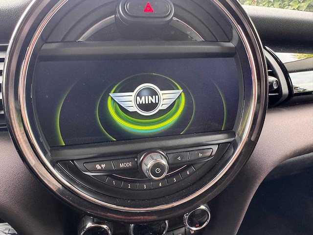 2015 mini cooper d - afbeelding 10 van  33