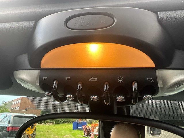 2015 mini cooper sd cabrio - afbeelding 16 van  35