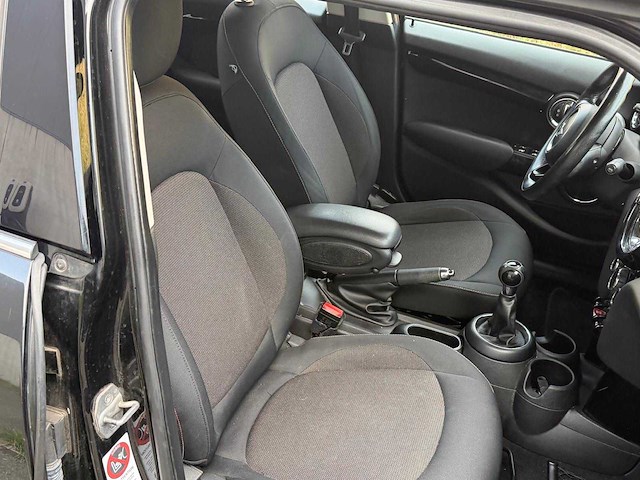 2015 mini one d personenauto - afbeelding 1 van  2