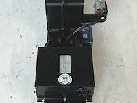 2015 movexx opt0015 wandlaadstation (24v/4a) voor agm-accu’s – ongebruikt - afbeelding 2 van  8