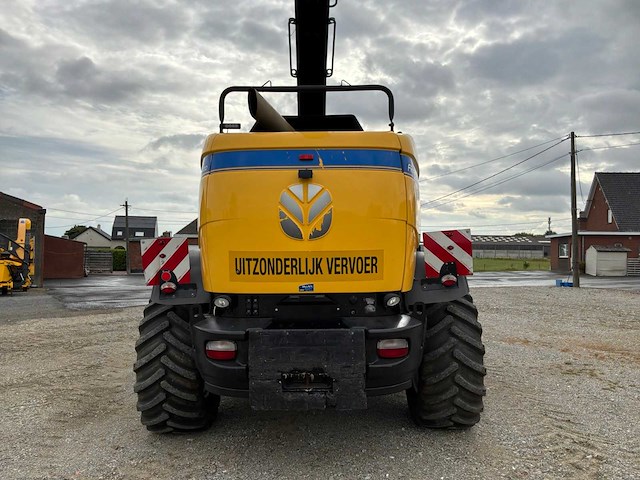 2015 new holland fr700 veldhakselaar - afbeelding 23 van  26