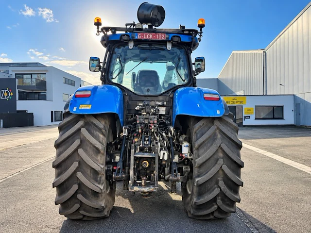 2015 new holland t7.220 4wd sa vierwielaangedreven tractor met armmaaier - afbeelding 37 van  40