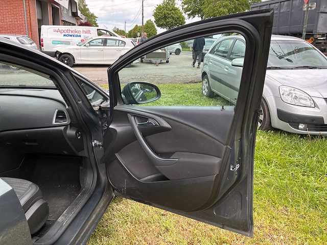 2015 opel astra p-j auto - afbeelding 16 van  31