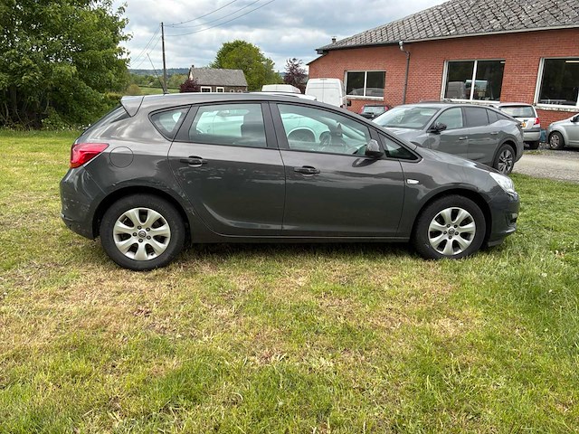 2015 opel astra p-j auto - afbeelding 24 van  31