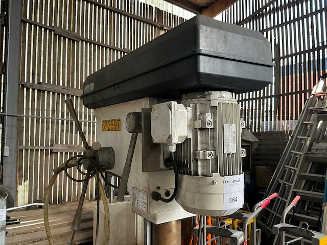 2015 optimum b34h kolomboormachine te herstellen. - afbeelding 12 van  13