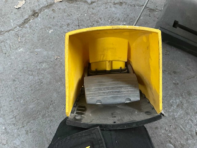 2015 optimum opti drill b17pro kolomboormachine te herstellen - afbeelding 10 van  11