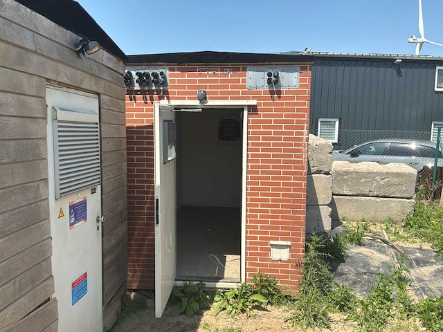 2015 pavicentro prefab technische ruimte / telecom-elektrische technische container - afbeelding 2 van  15