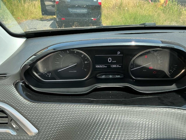 2015 peugeot 2008 personenauto - afbeelding 7 van  22