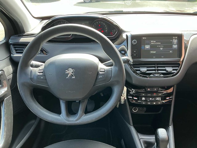 2015 peugeot 208 personenauto - afbeelding 4 van  19
