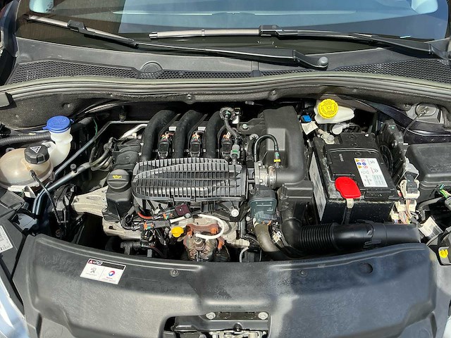 2015 peugeot 208 personenauto - afbeelding 11 van  19