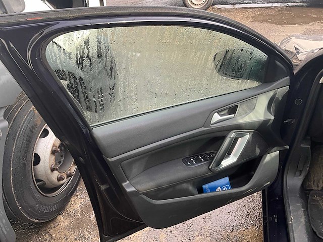 2015 peugeot 308 personenauto - afbeelding 17 van  19