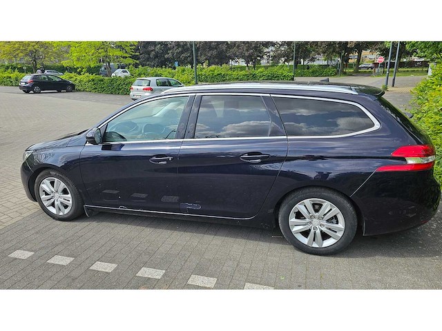 2015 peugeot 308 personenauto - afbeelding 8 van  28
