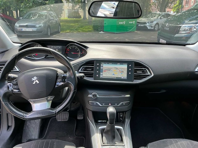 2015 peugeot 308 personenauto - afbeelding 13 van  28