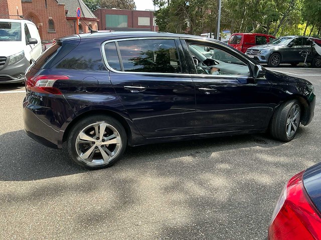 2015 peugeot 308 personenauto - afbeelding 25 van  28
