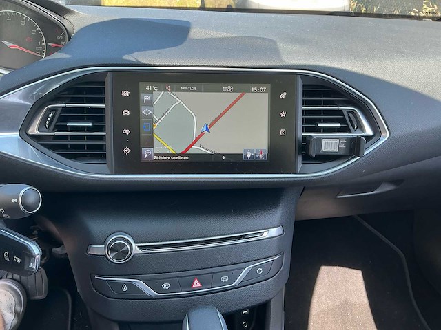 2015 peugeot 308 personenauto - afbeelding 9 van  26
