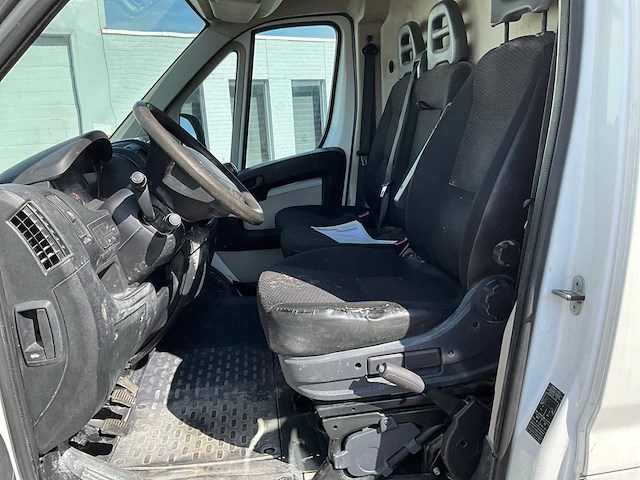 2015 peugeot boxer lichte vrachtwagen - afbeelding 10 van  18
