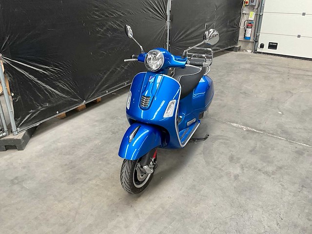 2015 piaggio 125cc vespa - afbeelding 1 van  13