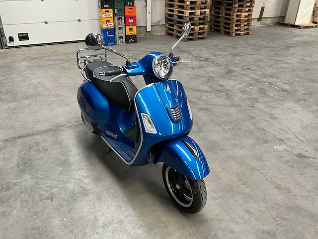 2015 piaggio 125cc vespa - afbeelding 6 van  13