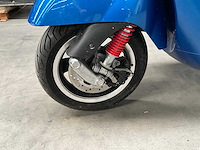 2015 piaggio 125cc vespa - afbeelding 9 van  13