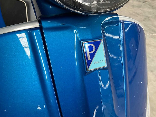 2015 piaggio 125cc vespa - afbeelding 10 van  13