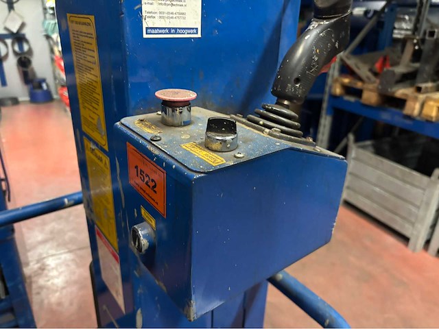 2015 pmg hoogwerker - afbeelding 3 van  12