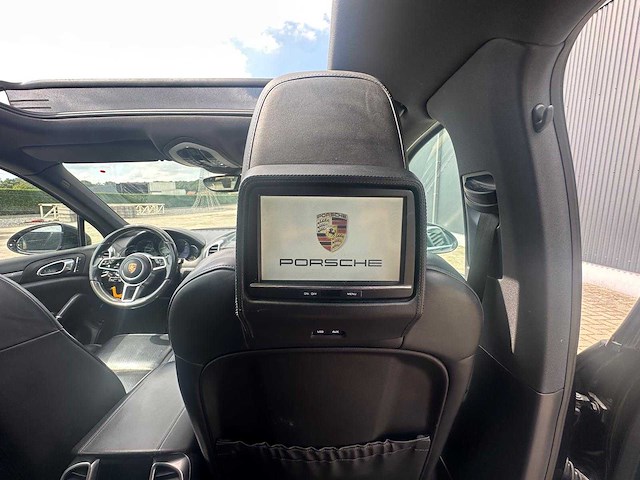 2015 porsche cayenne s e-hybride personenauto - afbeelding 62 van  78