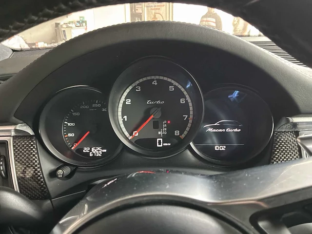 2015 porsche macan turbo 95b auto - afbeelding 13 van  41