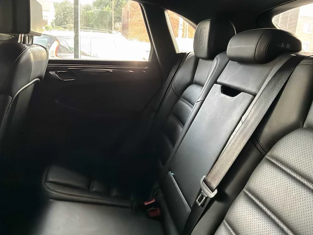 2015 porsche macan turbo 95b auto - afbeelding 28 van  41