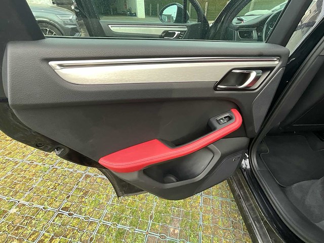 2015 porsche macan turbo 95b personenauto - afbeelding 3 van  35