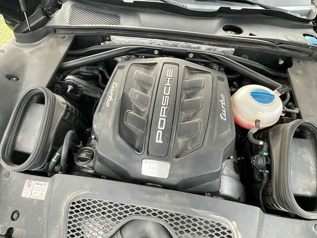 2015 porsche macan turbo 95b personenauto - afbeelding 14 van  35