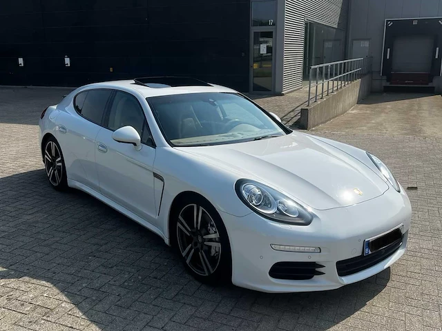 2015 porsche panamera 3.0d personenauto - afbeelding 22 van  25