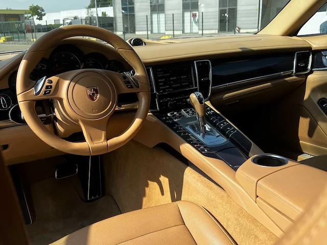 2015 porsche panamera 3.0d personenauto - afbeelding 14 van  25
