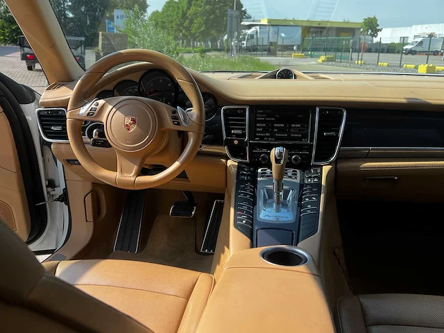 2015 porsche panamera 3.0d personenauto - afbeelding 16 van  25