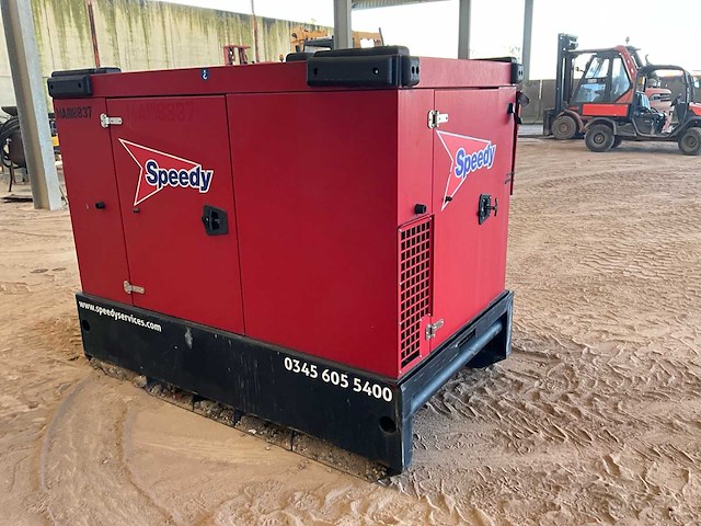 2015 pramac gkw22 generator - afbeelding 11 van  14