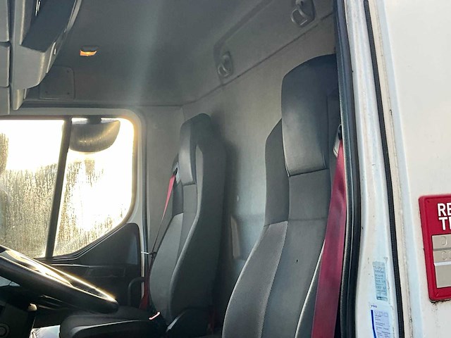 2015 renault d12 comfort vrachtwagen - afbeelding 38 van  38
