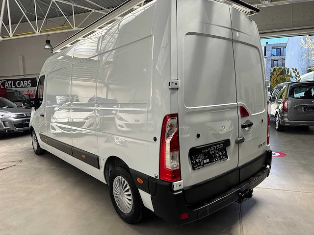 2015 renault master - 2,5 ton trekvermogen - afbeelding 21 van  27