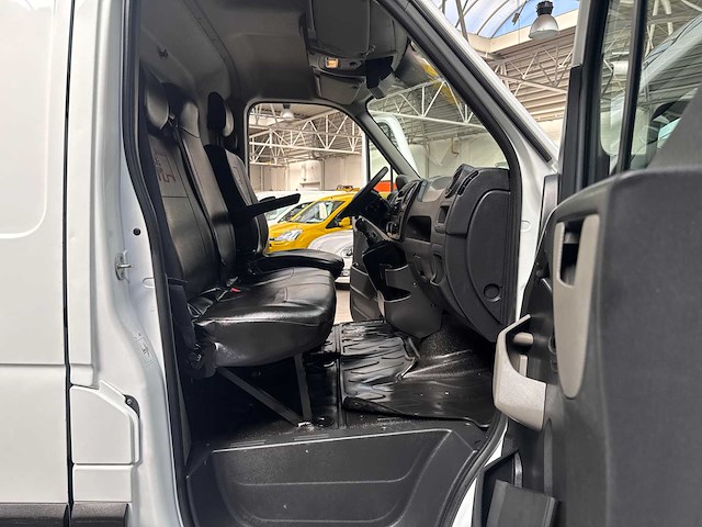 2015 renault master - 2,5 ton trekvermogen - afbeelding 19 van  27