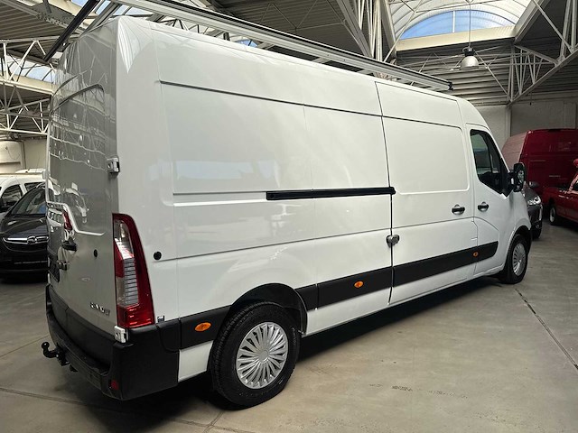 2015 renault master - 2,5 ton trekvermogen - afbeelding 2 van  2