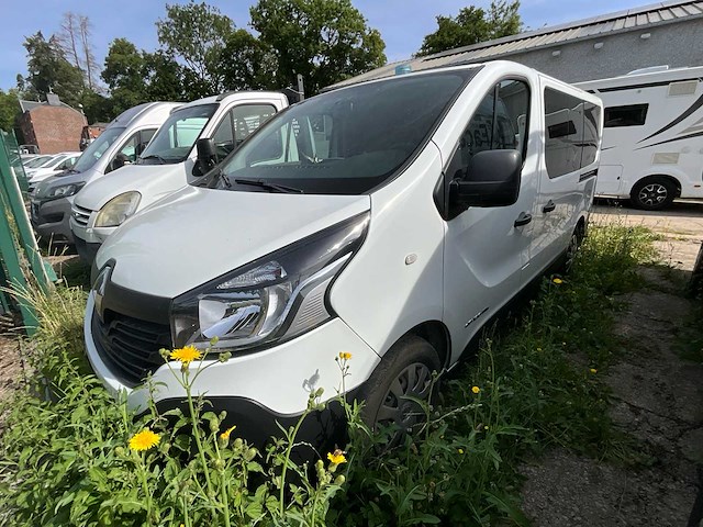 2015 renault trafic ambulance - afbeelding 1 van  25