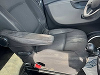 2015 renault trafic lichte vracht 5 pers - airco - trekhaak - afbeelding 4 van  39