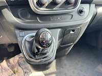 2015 renault trafic lichte vracht 5 pers - airco - trekhaak - afbeelding 4 van  39