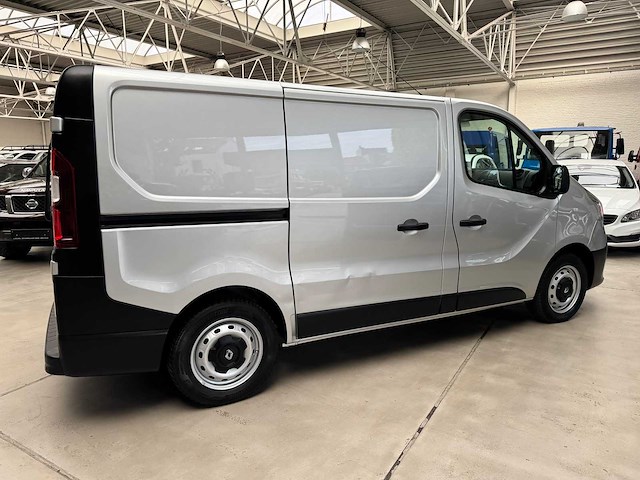 2015 renault trafic servicewagen 138.316km - afbeelding 3 van  32